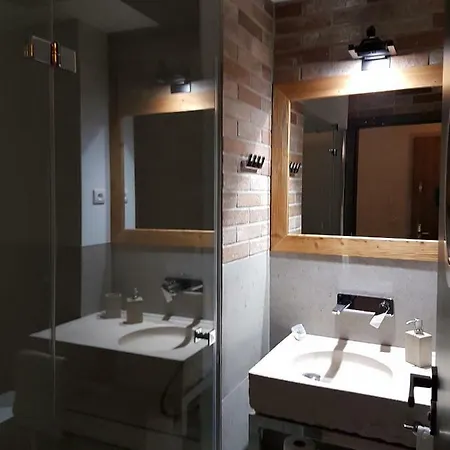 Loft Lubelska Διαμέρισμα *